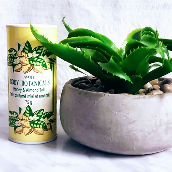 #B2 Vintage Avon Body Botanicals Honey & Almond - Picture 1 of 4